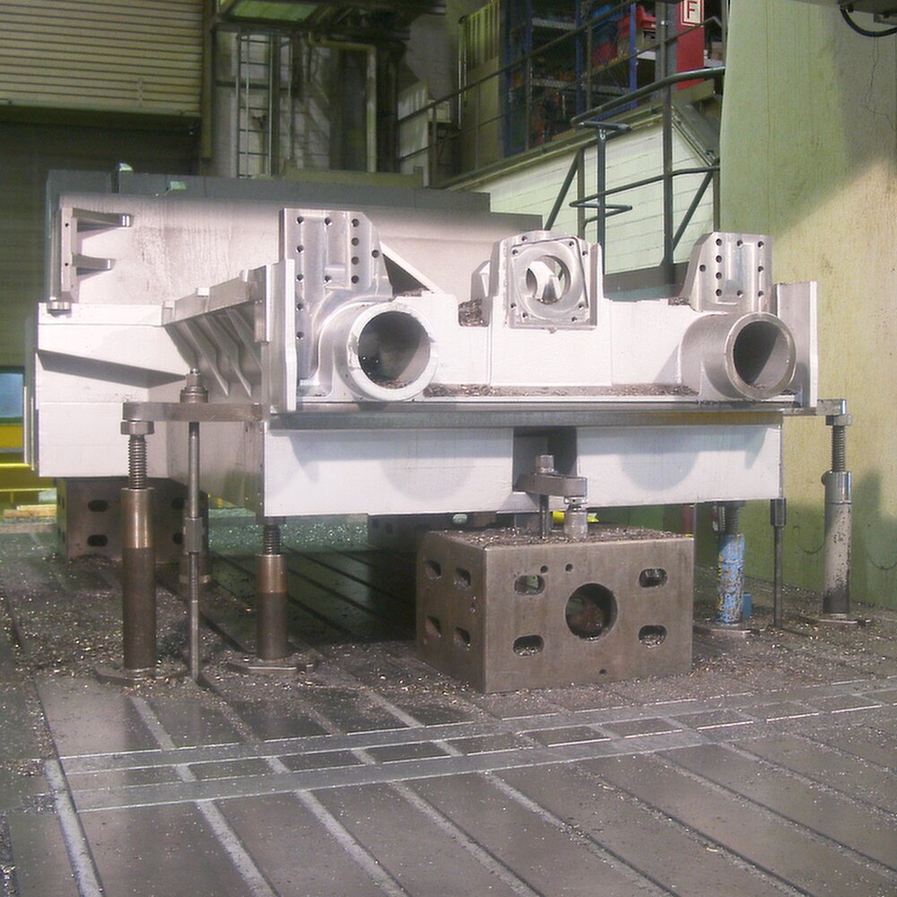 картинка Винтовой домкрат Atlas с контргайкой АМF 72587 от магазина "Элит-инструмент"