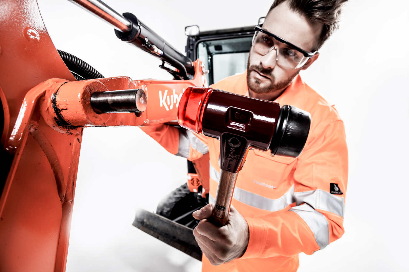 картинка HALDER 3002.050 Молоток Halder Simplex с мягкими чёрными резиновыми вставками и чугунным корпусом, 1150гр. от магазина "Элит-инструмент"