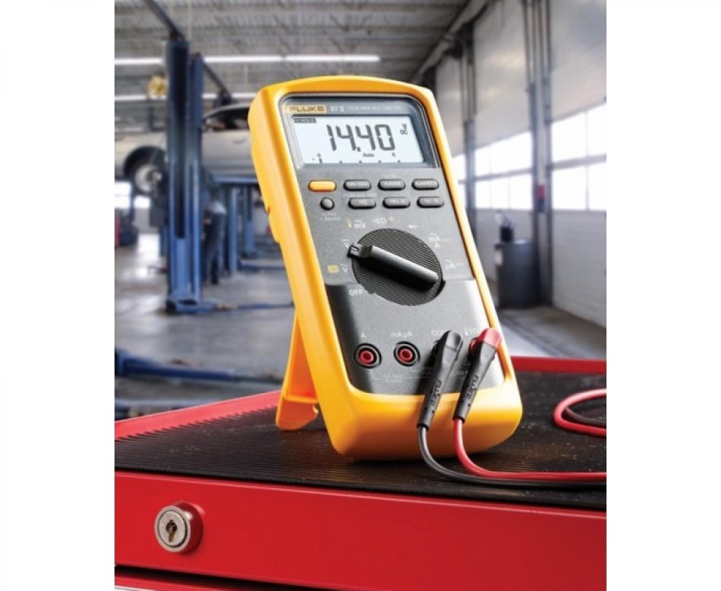 картинка Мультиметр цифровой Fluke 87V 3947858 от магазина "Элит-инструмент"