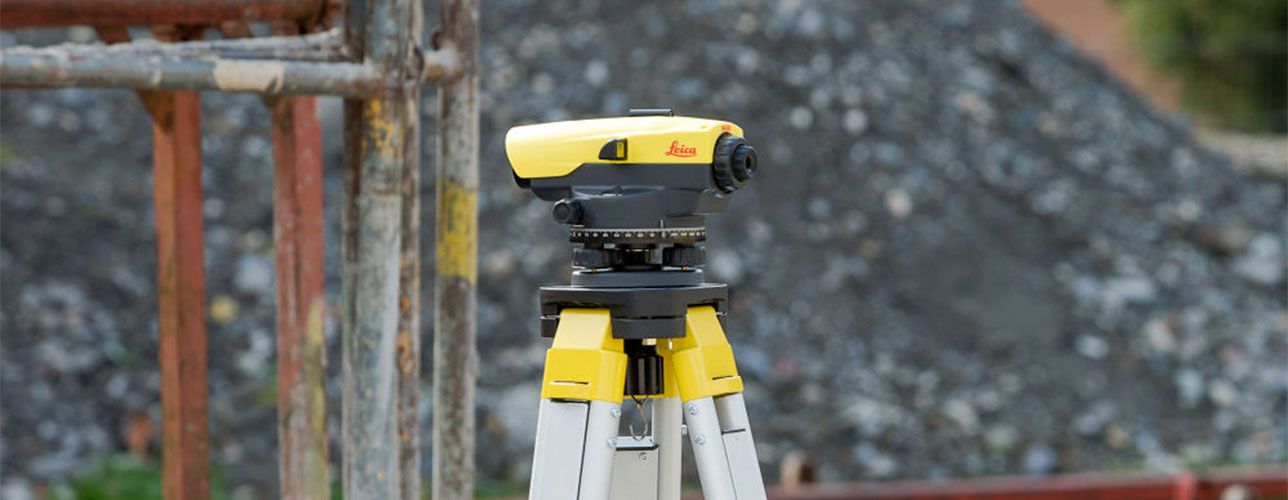 картинка Оптический нивелир Leica NA532 с поверкой, 840386 от магазина "Элит-инструмент"