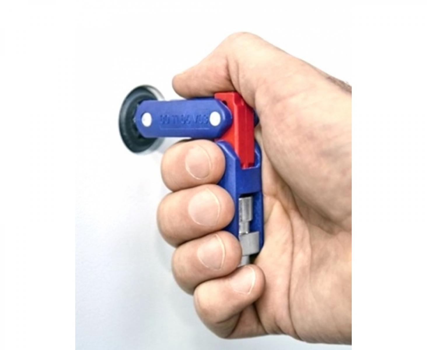картинка Универсальный ключ DoubleJoint для семи систем доступа Knipex KN-001106V03 от магазина "Элит-инструмент"