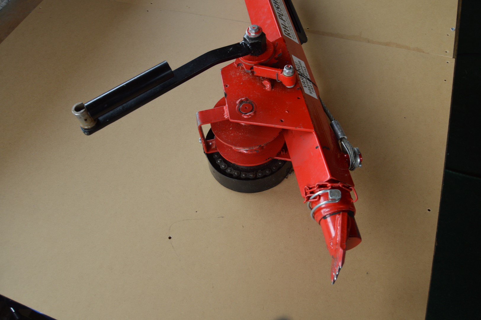 картинка Профессиональный ручной толкатель RH-Pusher VI - E996 (Tree Jack/Timber Tools) от магазина "Элит-инструмент"