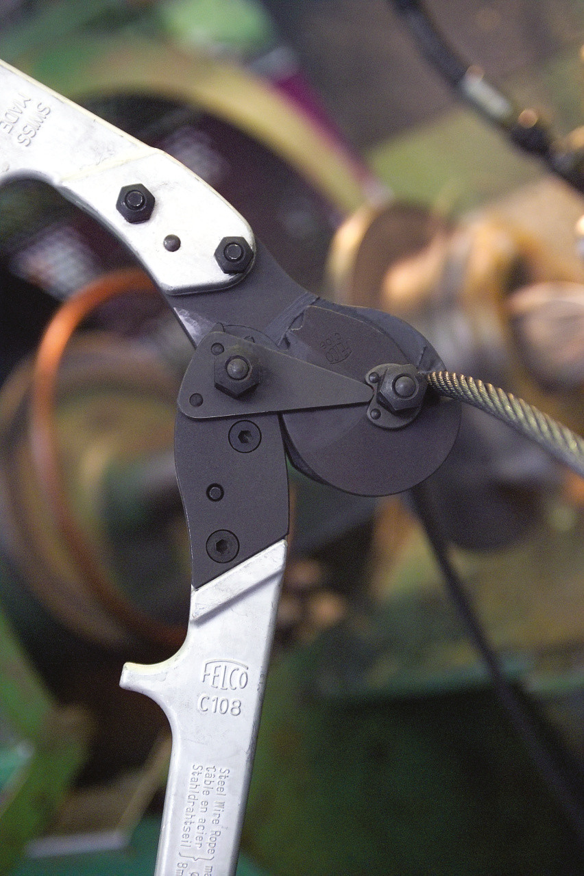 картинка Двуручные ножницы | Ножницы с механизмом передачи усилия - FELCO С108  от магазина "Элит-инструмент"