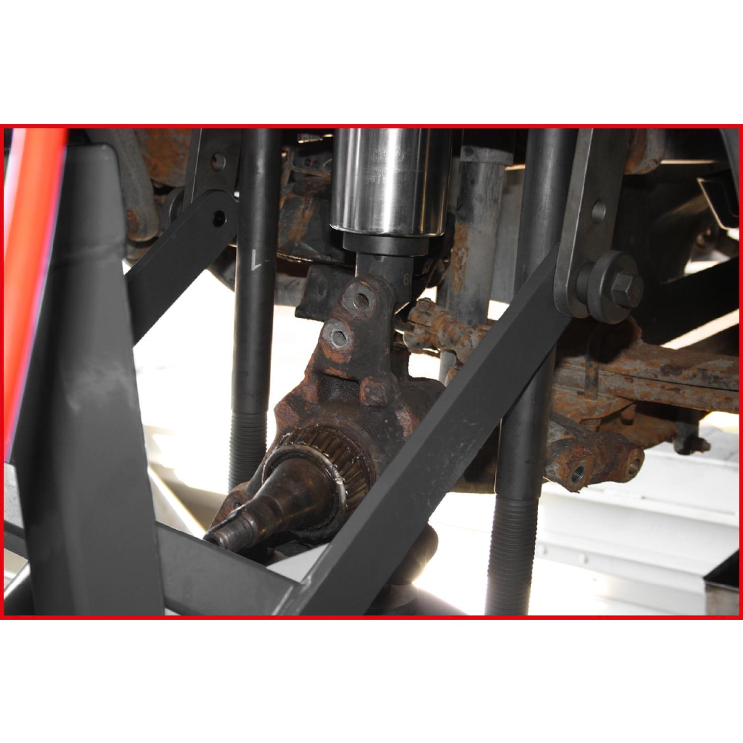 картинка Пресс для шкворня поворотного кулака, 75 т, с комплектом гильз, 29 шт от магазина "Элит-инструмент"