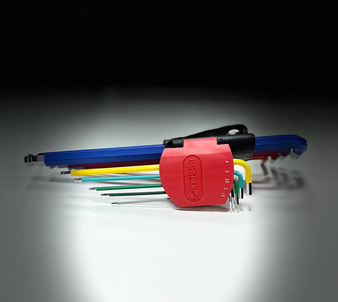 картинка Набор цветных шестигранных штифтовых ключей со сферической головкой 9 предметов Dogher 605-069 от магазина "Элит-инструмент"