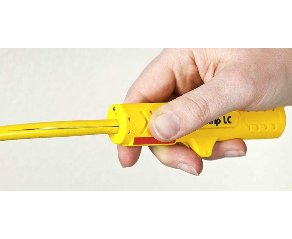 картинка Инструмент Fibre Strip LC для снятия изоляции с круглых кабелей Jokari JK 30800 от магазина "Элит-инструмент"