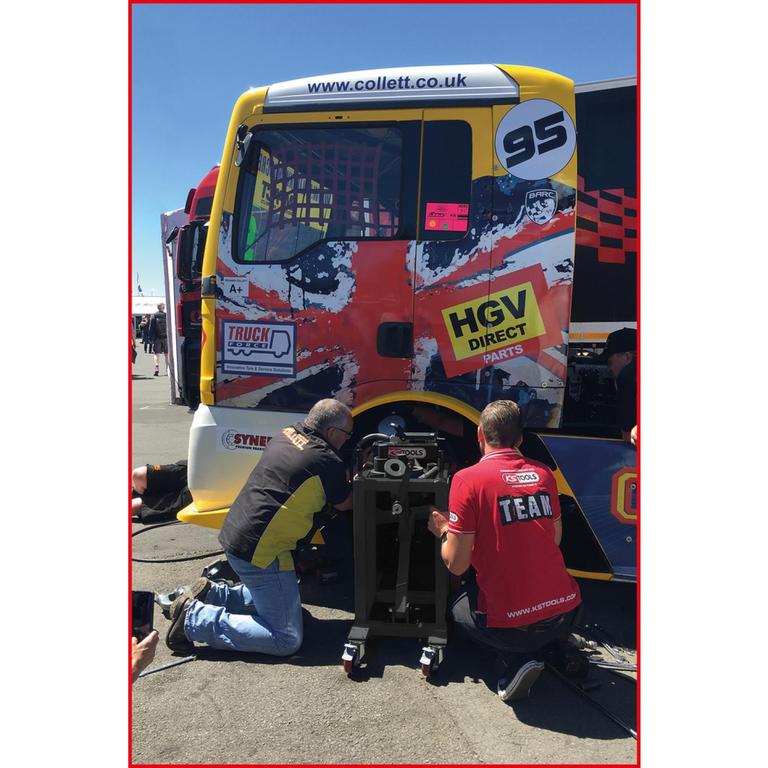 картинка Пресс для шкворня поворотного кулака, 75 т, с комплектом гильз, 29 шт от магазина "Элит-инструмент"