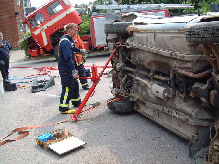 картинка Профессиональный ручной толкатель, спасательный для МЧС RH-Pusher 09060.2 StabiLift Automatic II от магазина "Элит-инструмент"