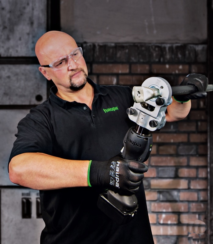 картинка Аккумуляторные гидравлические пресс-клещи Haupa SO-6 Smart 6-300 мм2 Haupa 216801 от магазина "Элит-инструмент"