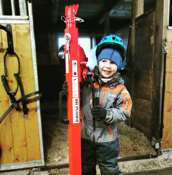 картинка Профессиональный ручной толкатель RH-Pusher III - E628 (Tree Jack/Timber Tools) от магазина "Элит-инструмент"