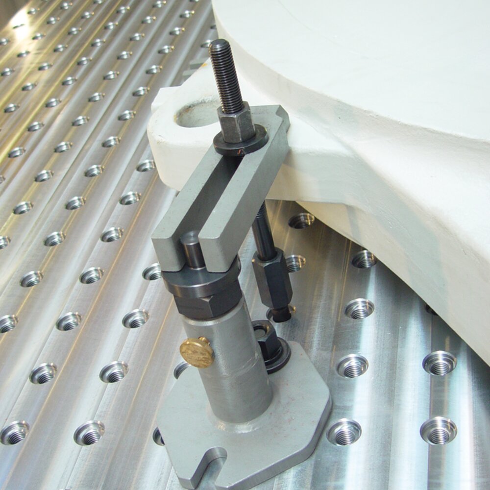 картинка Винтовой домкрат Atlas с контргайкой АМF 72587 от магазина "Элит-инструмент"