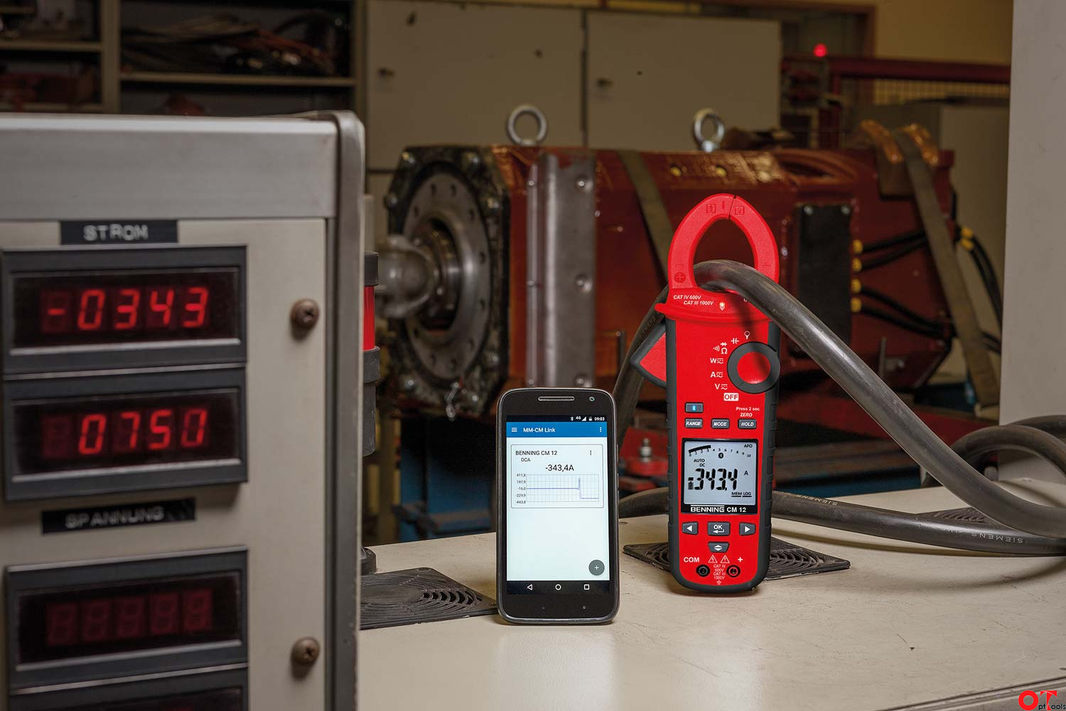 картинка Токоизмерительные клещи, токовые клещи BENNING СМ12 [BN-044680] 5585 1200 Fplus от магазина "Элит-инструмент"