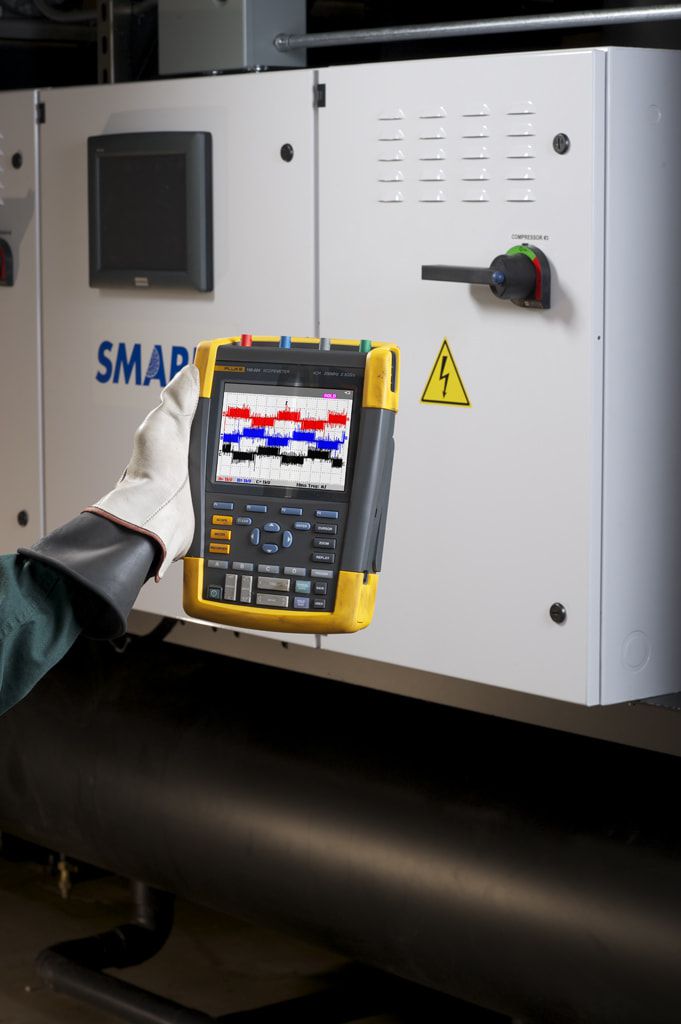 картинка Осциллограф Fluke 190-104 3894540 от магазина "Элит-инструмент"