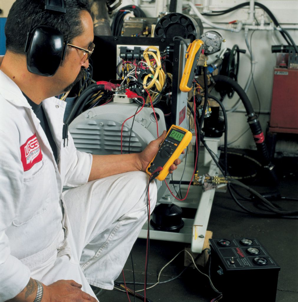 картинка Мультиметр Fluke 179 1592842 от магазина "Элит-инструмент"