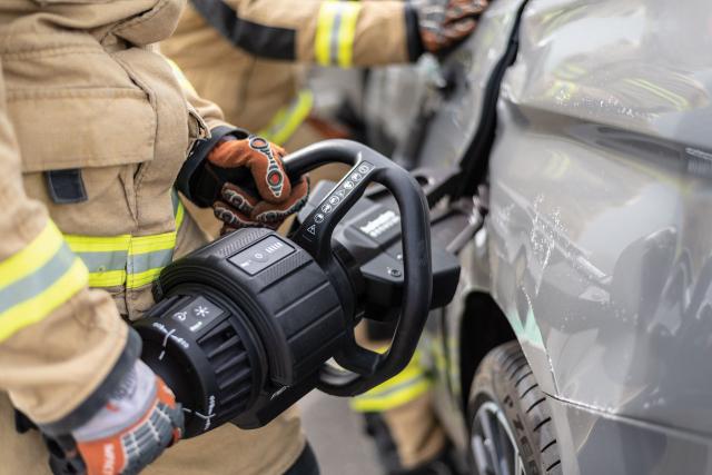 картинка Универсальный аварийно спасательный гидравлический инструмент PCT11 Holmatro 151.001.469 от магазина "Элит-инструмент"