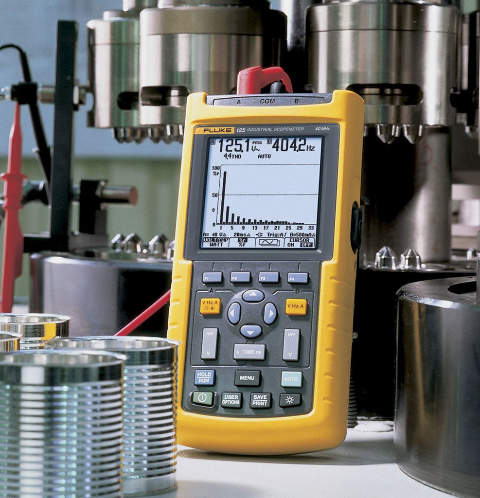 картинка Осциллограф Fluke 125B/S 4756112 от магазина "Элит-инструмент"